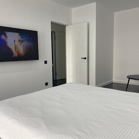 Віп Апартаменти В Районі Автовокзалужк Great House,Жк Арена,Поблизу Обласноі Лікарні リウネ エクステリア 写真